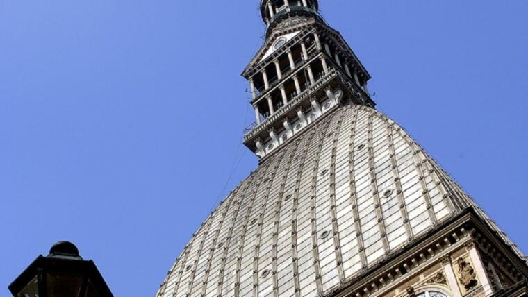 turin-cinema-museum-and-bus-tour