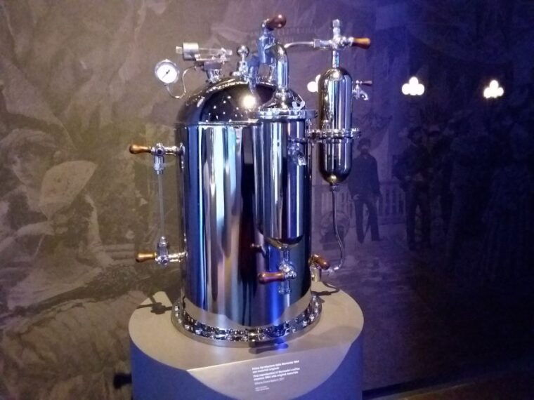 turin-lavazza-museum-private-tour-with-skip-the-line-entry