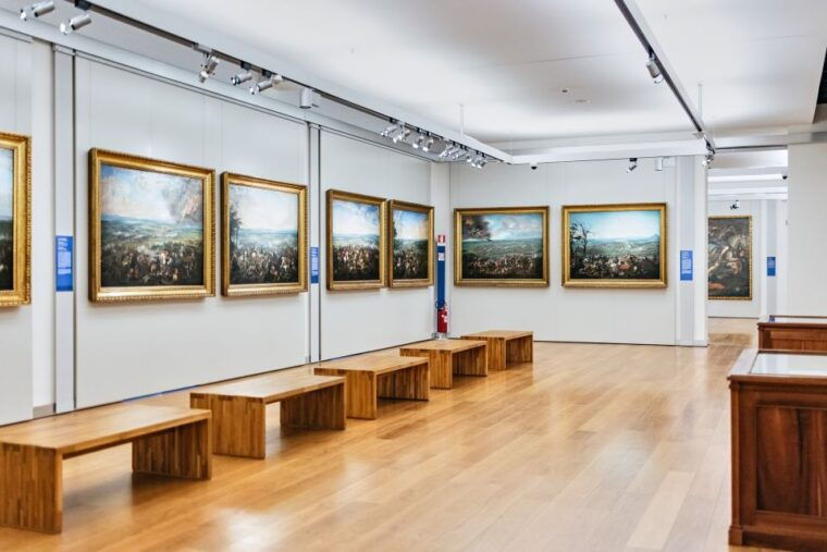 turin-royal-palace-city-tour-guided-experience