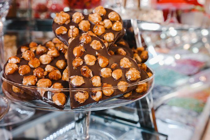 Turin Sweet & Chocolate Walking Food Tour by Do Eat Better - Why This Tour Works