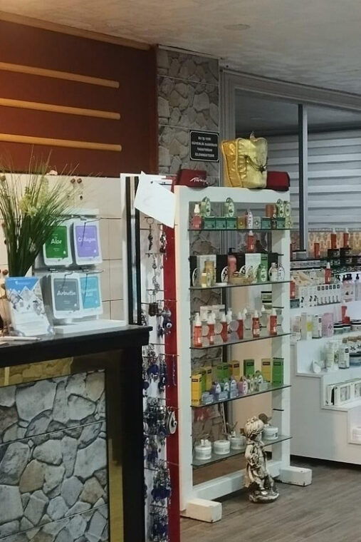 turkish-bath-and-aloevera-massage-dr-fish-with-transfers