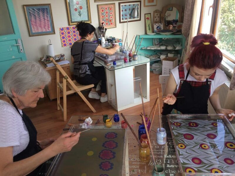 turkish-marbling-paper-ebru-art-workshop