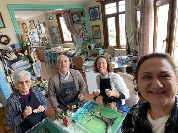 turkish-marbling-paper-ebru-art-workshop