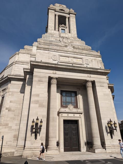 turmoil-templars-oliver-twist-londons-squalor-splendor