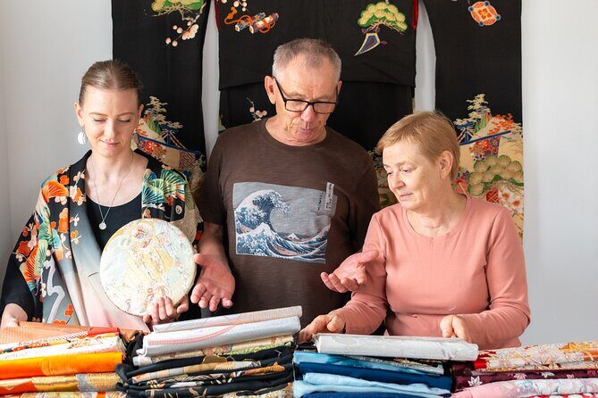 Turn Antique Kimono into Take-Home Interior Art - Key Points