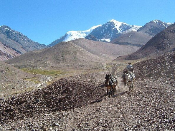 turquoise-barreal-creek-trekking