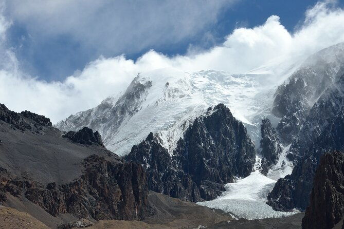 turquoise-barreal-creek-trekking