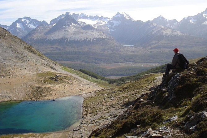 turquoise-lagoon-and-carbajal-hill-trekking-from-ushuaia
