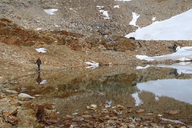 turquoise-lagoon-and-carbajal-hill-trekking-from-ushuaia