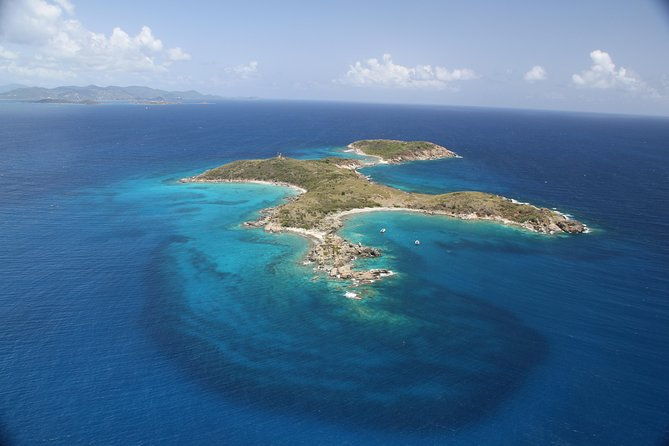turtle-cove-catamaran-snorkel-and-sail-at-little-buck-island