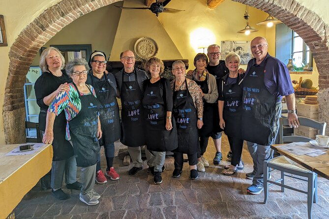 tuscan-cooking-class-of-homemade-pastas-and-cantucci-cookies