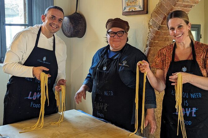 tuscan-cooking-class-of-homemade-pastas-and-cantucci-cookies