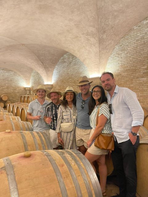 tuscan-wine-tour-experience-with-sommelier-private-driver