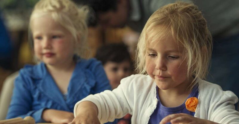tuscany-cake-and-biscuit-cooking-class-for-kids