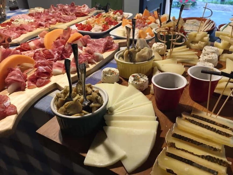 Tuscany: Cooking class with aperitif and dinner included - FAQ