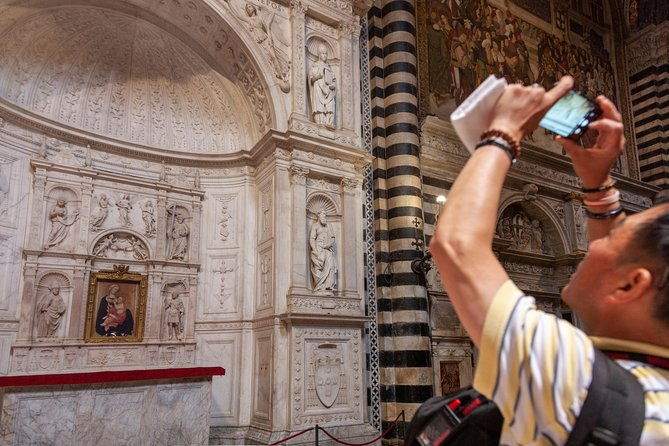 tuscany-day-trip-from-florence-siena-san-gimignano-pisa-and-lunch-at-a-winery