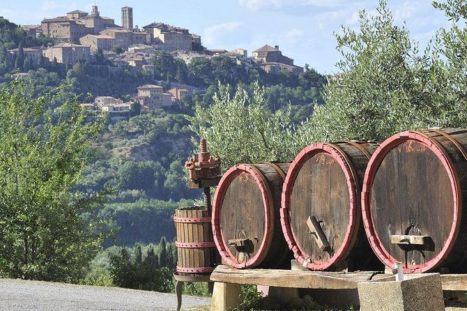 tuscany-wine-hills-from-siena
