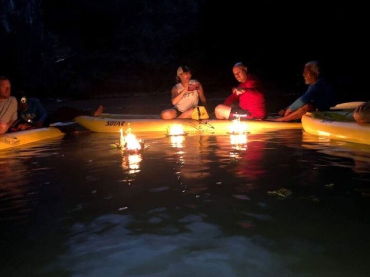 twilight-sea-cave-canoe-at-phang-nga-bay-tour