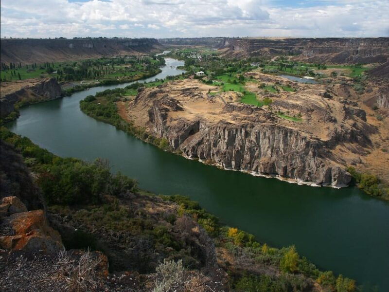 twin-falls-scenic-boat-tour-of-the-snake-river