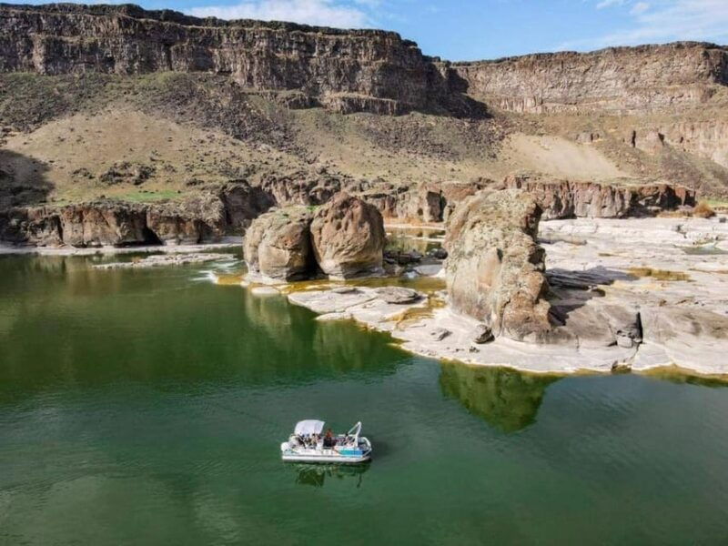 twin-falls-scenic-boat-tour-of-the-snake-river