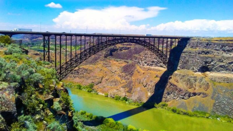 twin-falls-shoshone-falls-city-tour-half-day-guided-tour