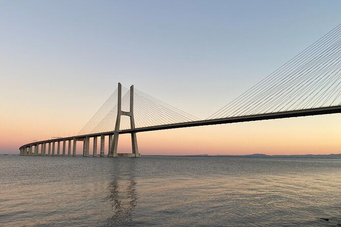 two-bridges-gastronomic-private-tour-lisbon-kings-christ