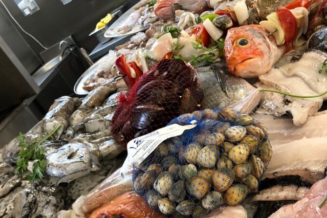 two-bridges-gastronomic-private-tour-lisbon-kings-christ