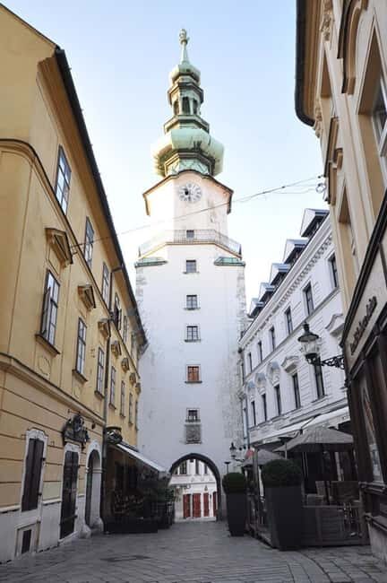 Two Capitals in One Day: Bratislava & Budapest from Vienna - An Overview of the Tour Experience