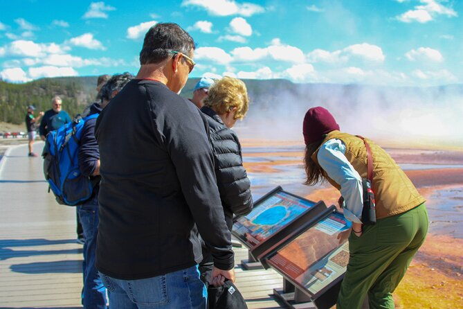 two-day-yellowstone-tour-upper-lower-loop-bozeman-private