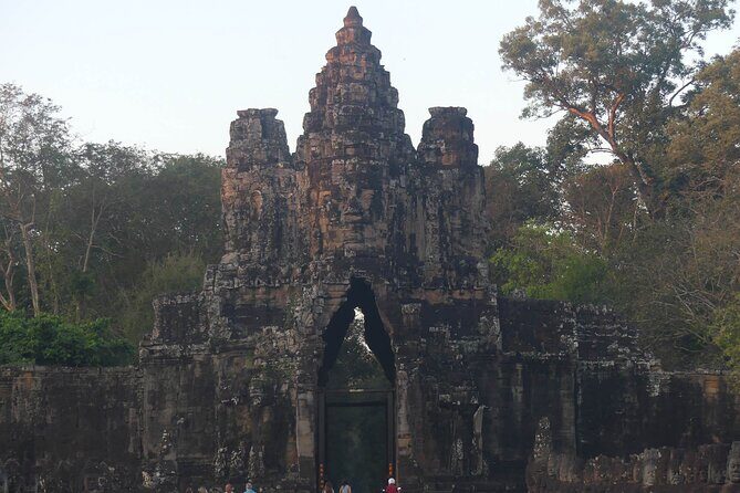 Two Days Angkor Wat Park-Beng Mealea and Kampong Phluk Village - Practical Tips for Making the Most of the Tour
