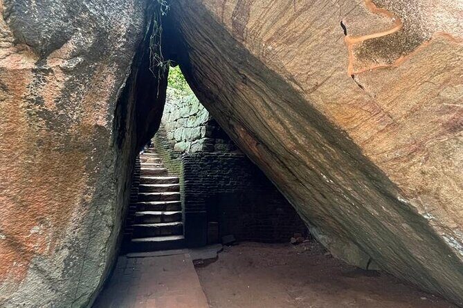 Two Days Cultural Tour Sigiriya Dambulla and Kandy - Final Thoughts: Is This Tour Right for You?