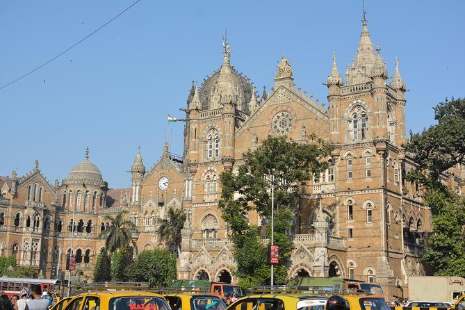 Two Days Mumbai Tour Package : City + Slum + Elephanta + Market - Who This Tour Is Best For