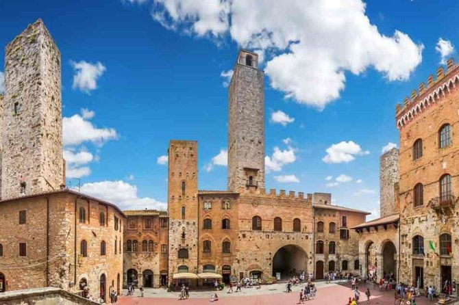 two-days-of-tuscany-discovering-the-nobile-brunello-chianti-area