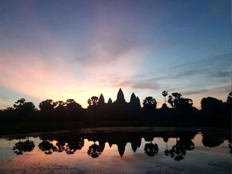 two-days-tour-angkor-complex-banteay-srei-and-kulen-hill