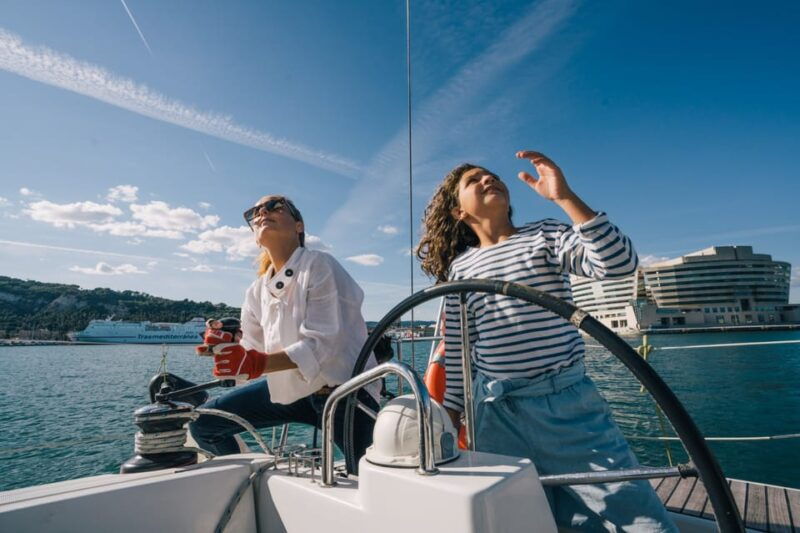 two-hour-luxury-sailing-experience-with-open-bar