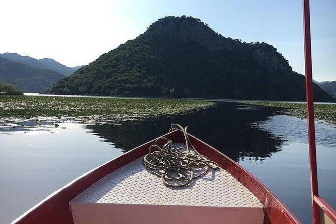 two-hours-sightseeing-lake-cruise-at-montenegro-national-park