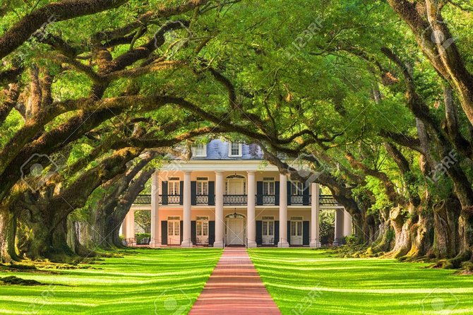 two-plantation-tour-oak-alley-and-laura-or-whitney