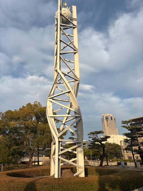 Two Worlds: Hiroshimas Past & Miyajimas Timeless Beauty - The Itinerary in Detail