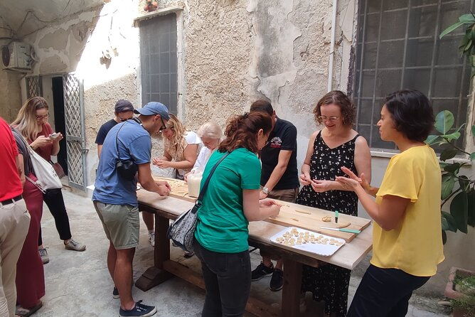 typical-apulian-orecchiette-cooking-class-dinner-included-and-wines