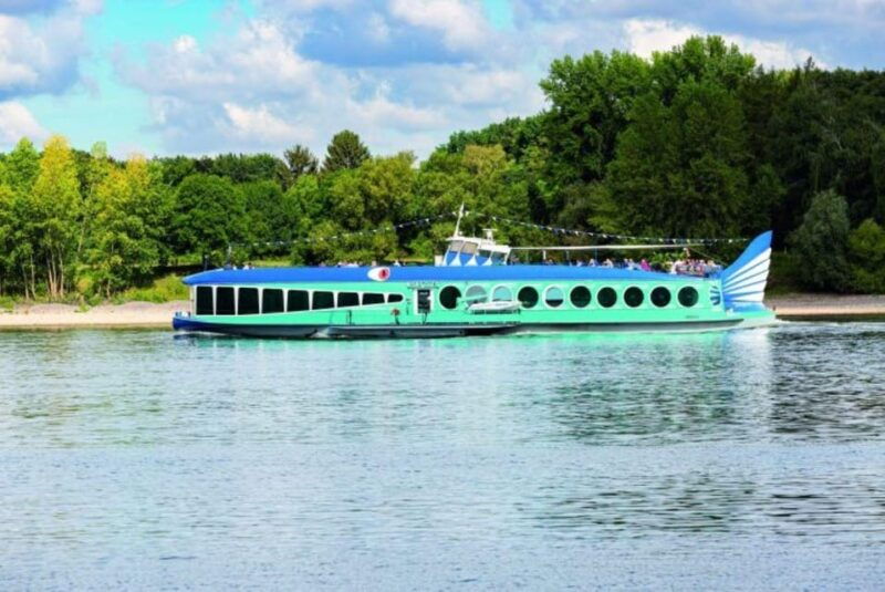 typical-cologne-evening-cruise-on-board-of-moby-dick-in-bonn