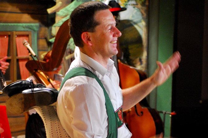 tyrolean-folk-show-ticket-in-innsbruck