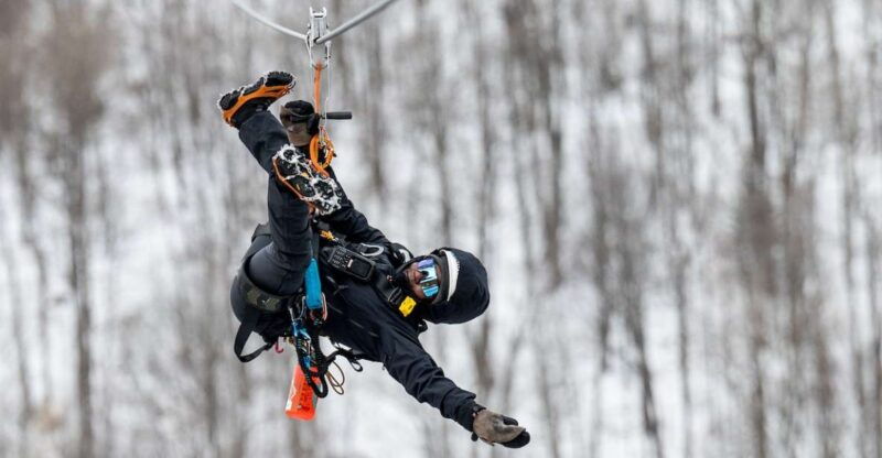 tyroparc-mega-ziplines-and-hiking-in-the-laurentians