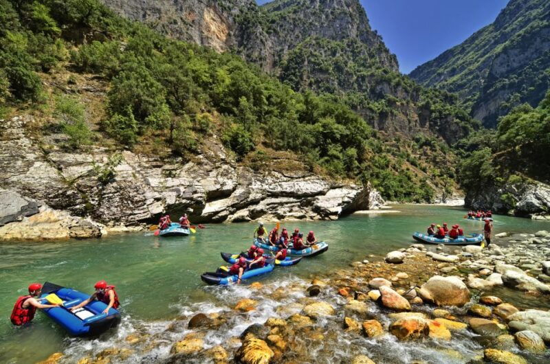 tzoumerka-guided-rafting-tour-along-arachthos-trail