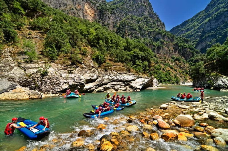 Tzoumerka: Rafting Arachthos Trail: Plaka Bridge- Tzari - An In-Depth Look at the Rafting Experience
