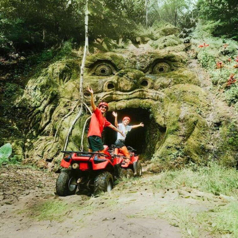 ubud-bali-alasan-adventure-atv-gorila-cave-cretya-pool-bar