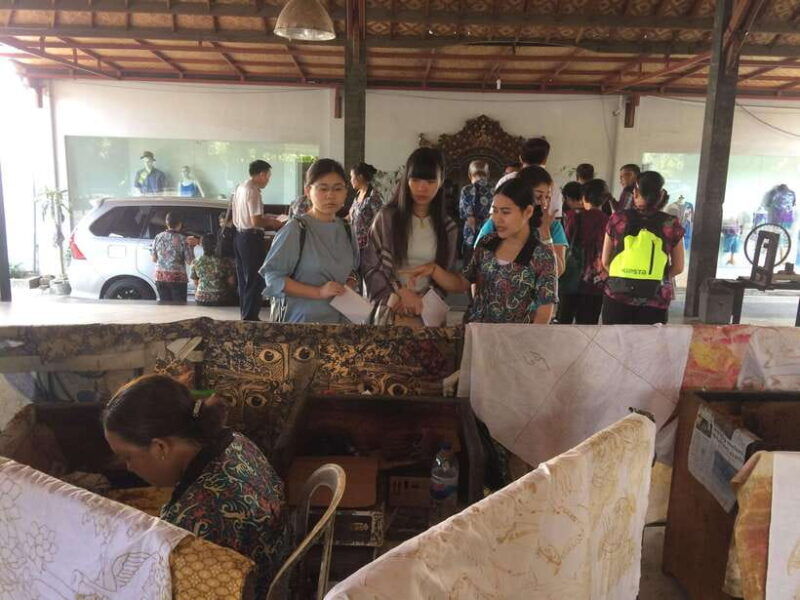 ubud-balinese-arts-hunting