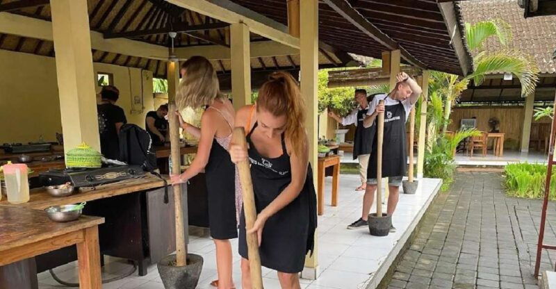 ubud-balinese-traditional-cooking-class-and-market