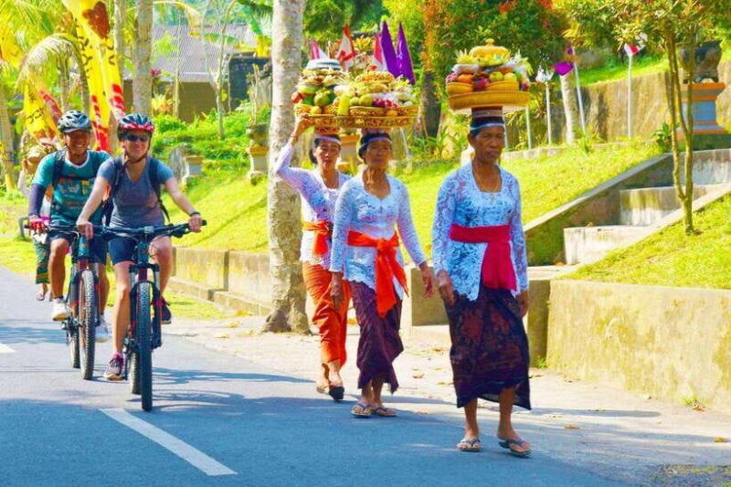 ubud-bike-tour-ride-to-balis-holy-water-temple