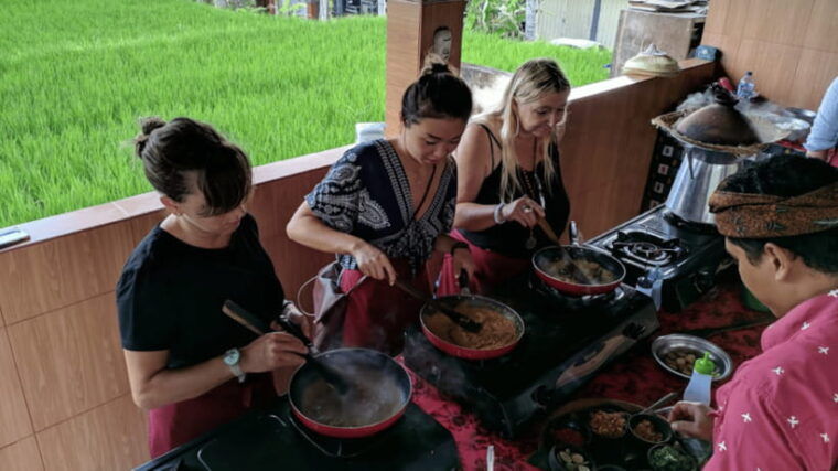 ubud-cooking-class-with-transfers-and-optional-market-visit