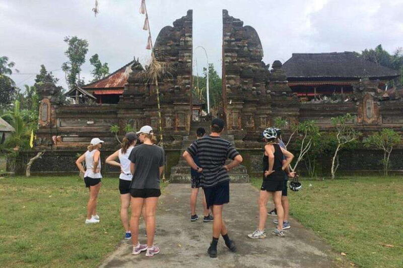 ubud-cycling-tour-local-villages-temple-and-rice-field